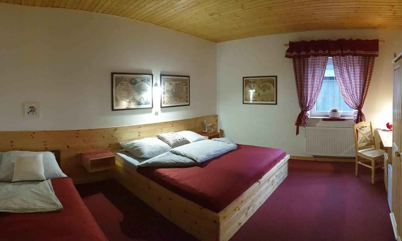 Hotel U Dvou Studni à Loučná nad Desnou Extérieur photo